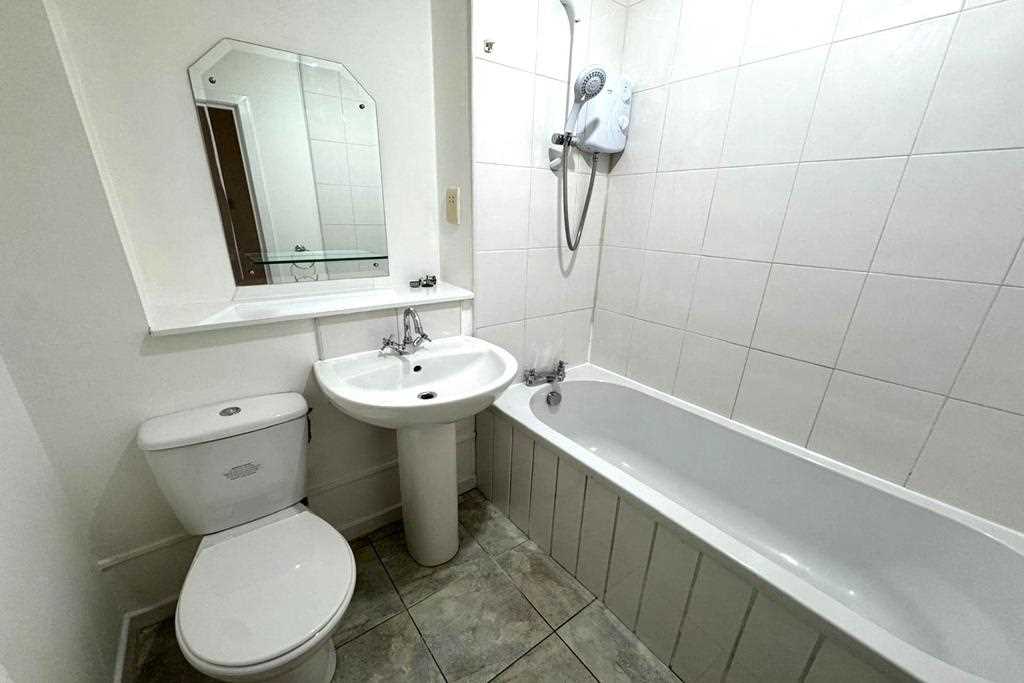 Tollcross Park View - Picture 11